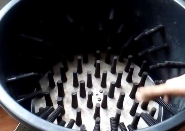 Машина за премахване на пера от пералня: как да направите устройство със собствените си ръце