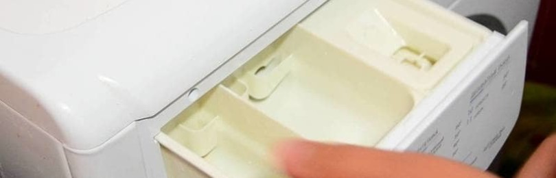 Как да премахнете тавата за прах в пералня?