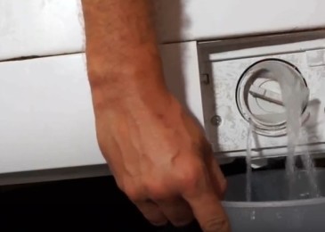 Пералнята Candy не източва вода