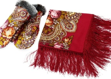 Как да перете павлопосадски шалове от вълна и коприна