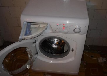 Как да използвате правилно пералната машина Ariston? Ръководство за употреба