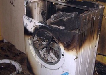 От пералнята излезе дим: намираме и решаваме проблема