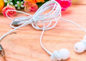 Какво да направите, ако сте измили слушалките си в пералнята?