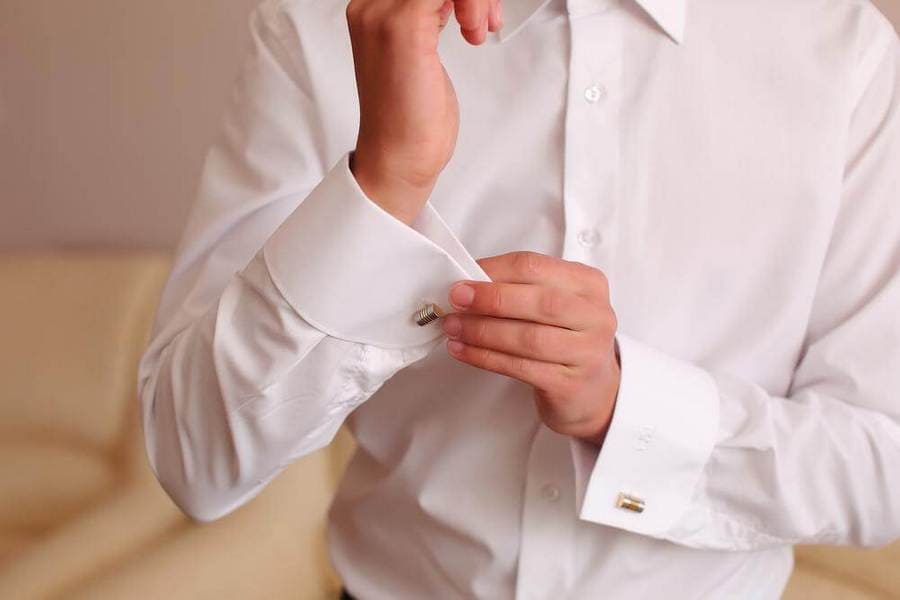 Как да перете бяла риза