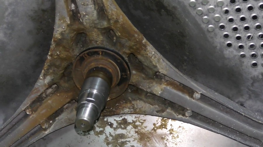 Счупен кръст