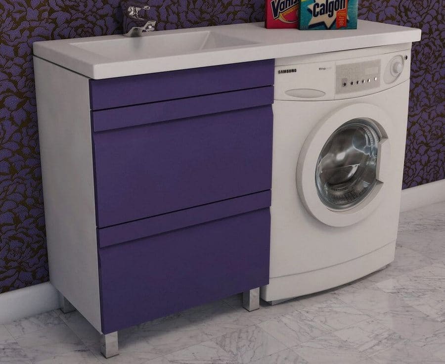 шкафове с крака