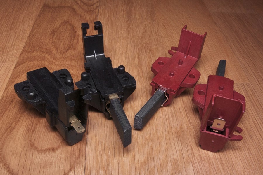 Смяна на четки в пералня Indesit