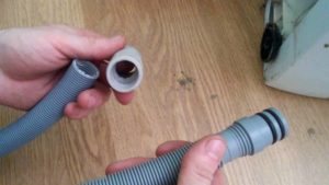 Как да смените и удължите маркучите на съдомиялната машина