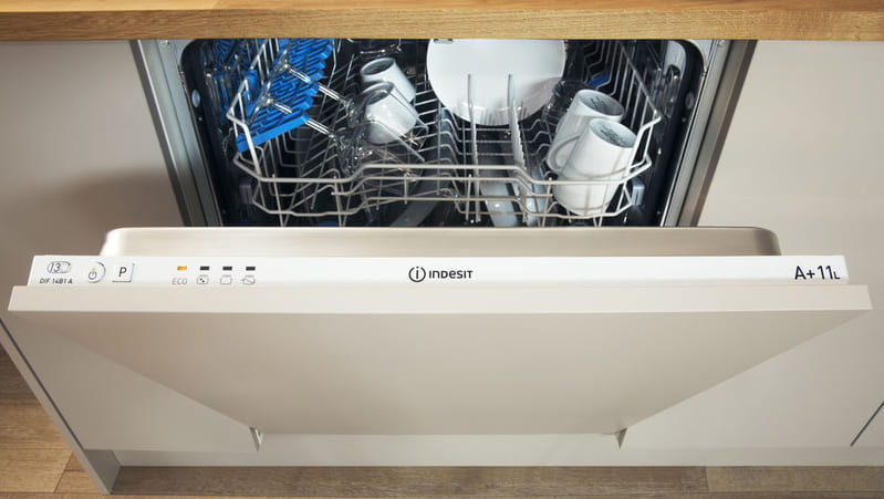 съдомиялна машина Indesit
