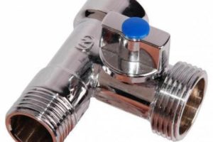 Тройник за свързване на пералня към водопровод