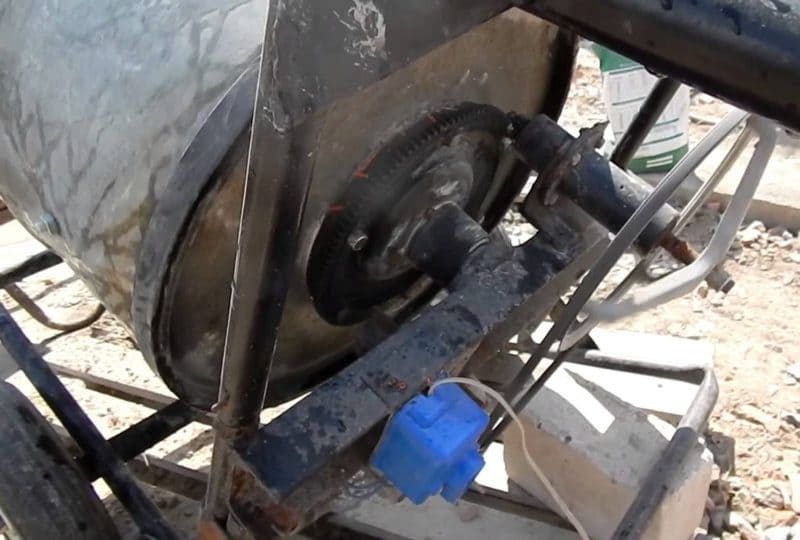 Бетонобъркачка от пералня  