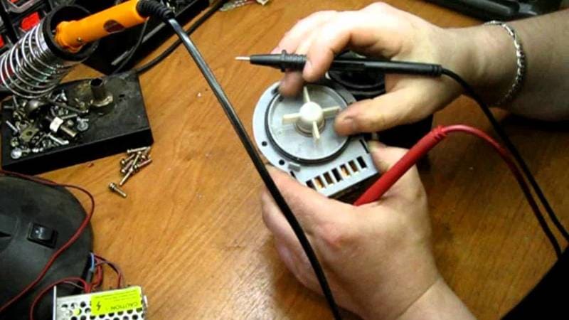 Как да проверите дренажната помпа в пералня