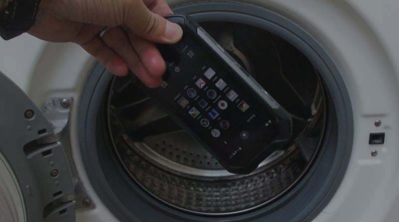 Изпран телефон в пералня