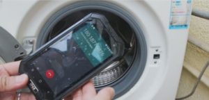 Изпран телефон в пералня