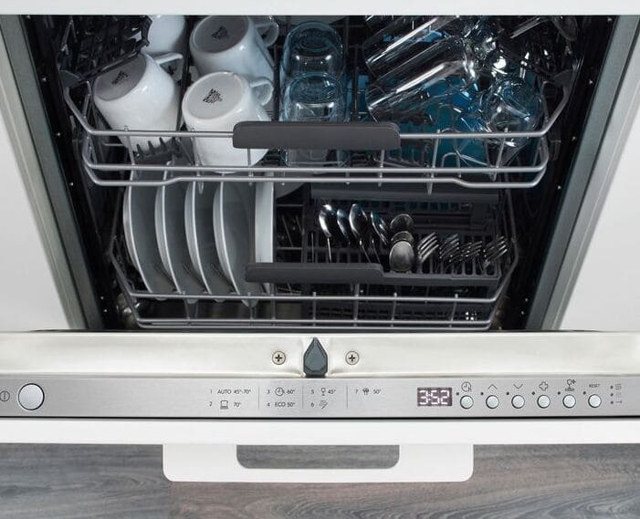 Съдомиялна машина RENODLAD