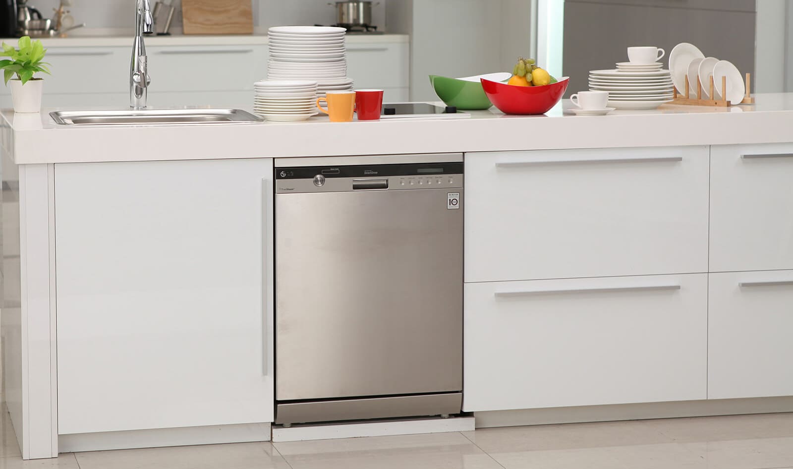 съдомиялна под плота