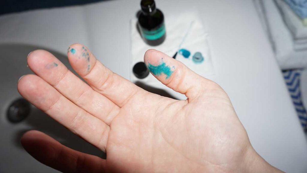 как да измиете брилянтно зелено